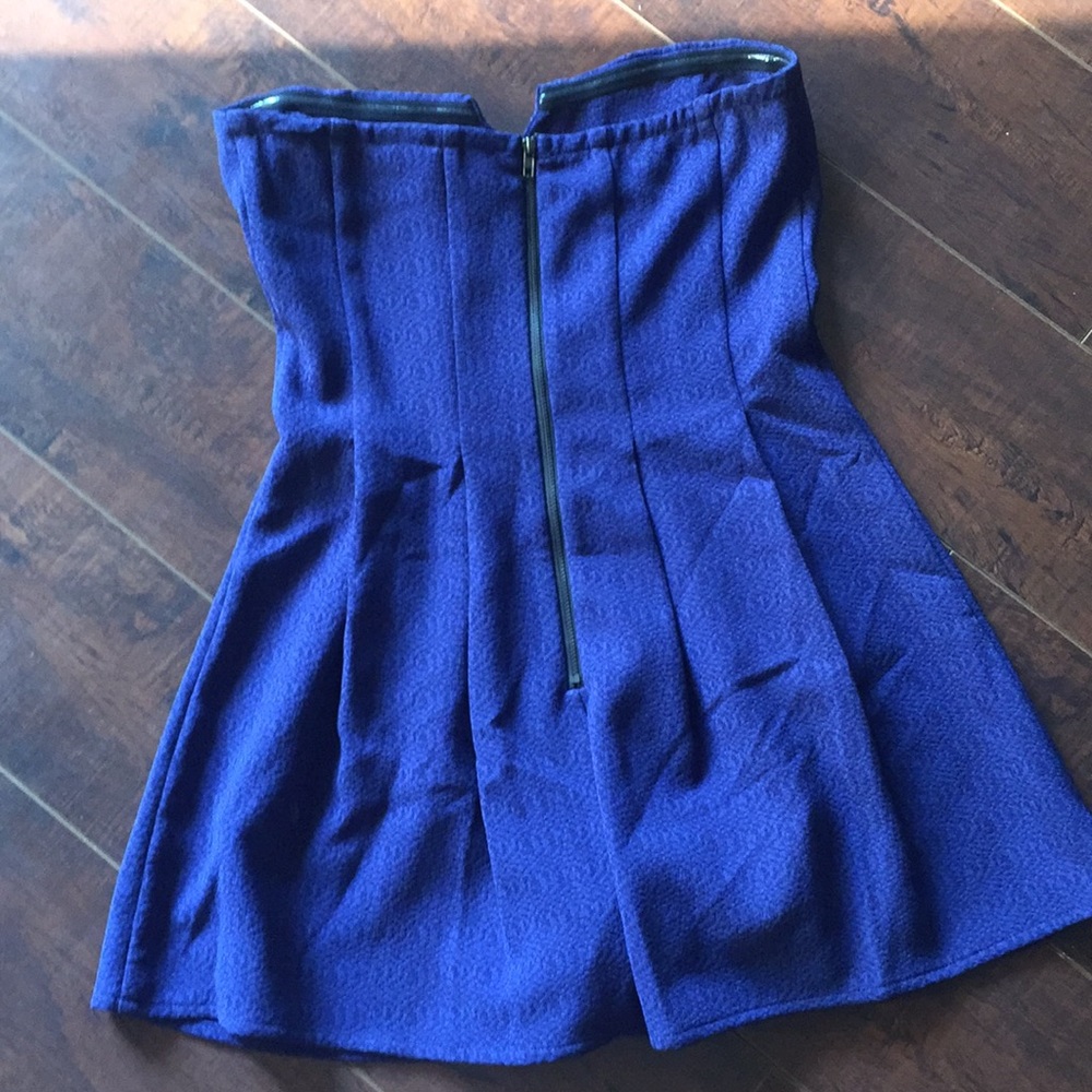 NWT SugarLips Navy Blue Sweetheart Neck Romper🎉 - Picture 5 of 7